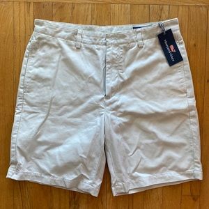 NWT Vineyard Vines Club Shorts in Stone